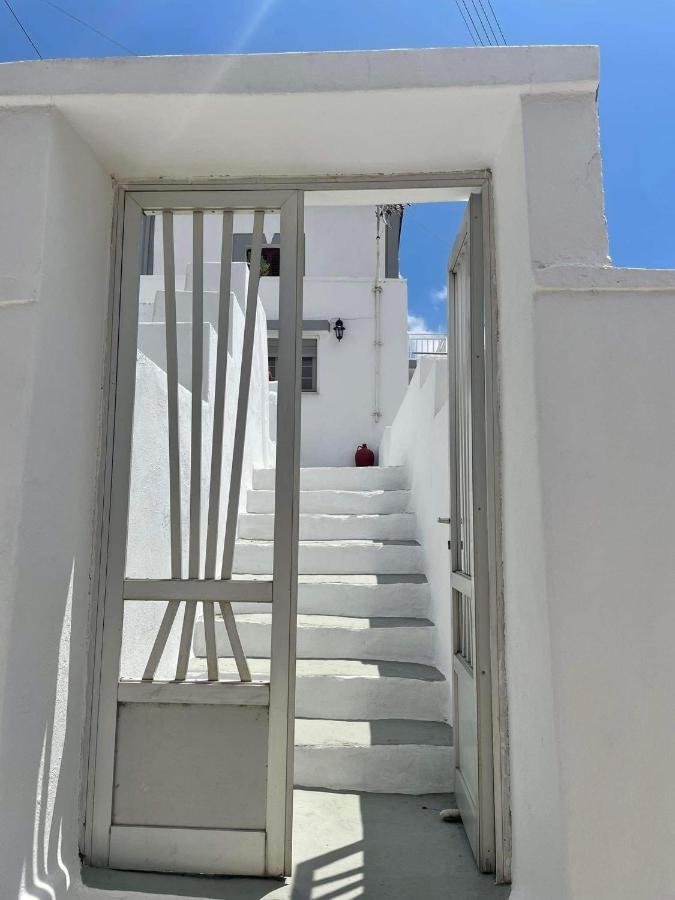 Traditional Seamanshouse Kochilos Rogon Exterior foto
